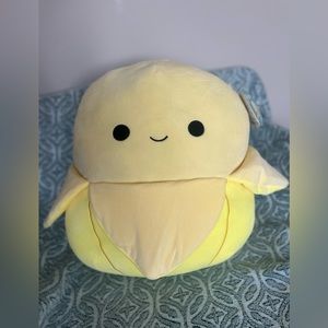 Squishmallow Junie the banana 16 inch